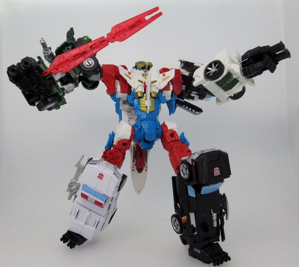 UW EX Lynxmaster   New Photo Of TakaraTomy Version Of Sky Reign (1 of 1)